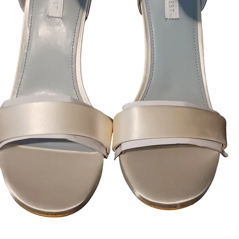 NEW Nine West Utell‎ Satin Embellished Ankle Strap Ivory Stiletto Heels Size 9.5